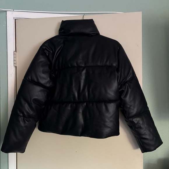 Levi’s leather puffer jacket faux black Women’s size XS NEW - Picture 4 of 7